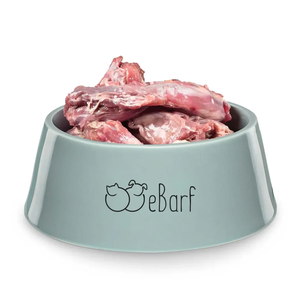 Hühnerhälse (im Ganzen)